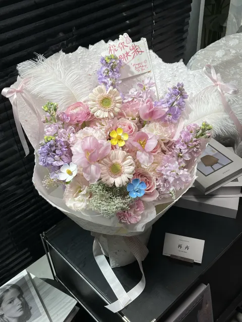 【春野粉紫】