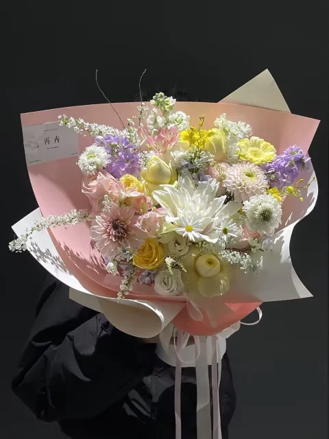 【湖岸生香】