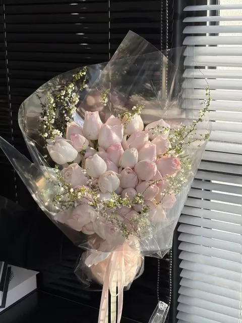 【星落粉云】