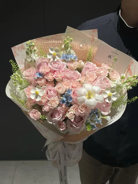 【春粉信】