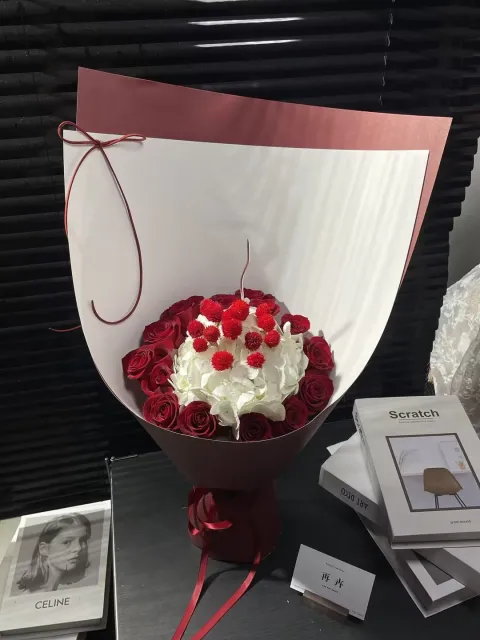 【莓果派对】