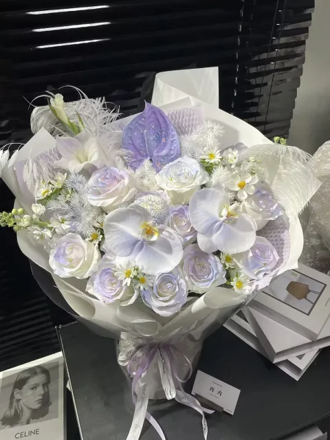 【晚香】