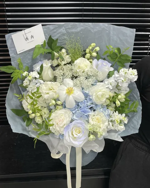 【一棵开花的树】