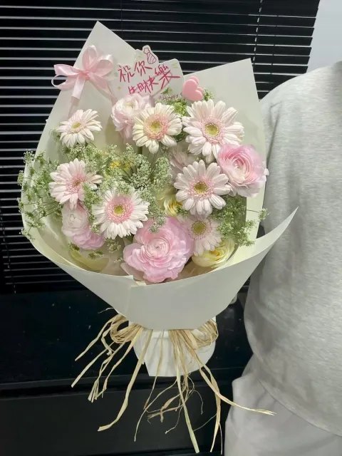 【春野奶芙】
